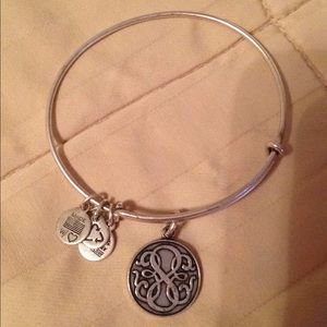 Alex and Ani path of life bracelet